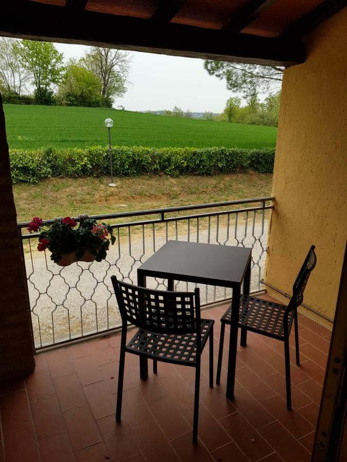 Agriturismo Il Pappamerlo Pila  Exterior foto